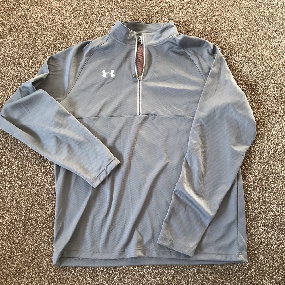 UA Quarter Zip